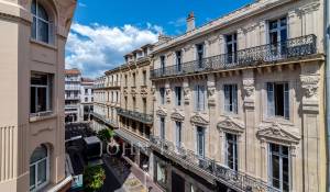 Sale Building Cannes