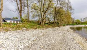 Sale Building land Crans