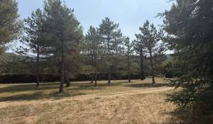 Sale Building land Ménerbes