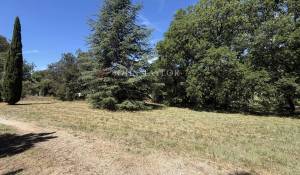 Sale Building land Ménerbes