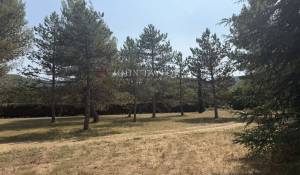 Sale Building land Ménerbes