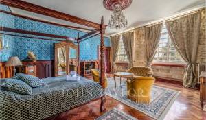 Sale Castle Bordeaux