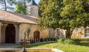 Sale Castle Bordeaux