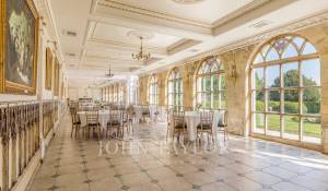 Sale Castle Bordeaux