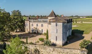 Sale Castle Langon
