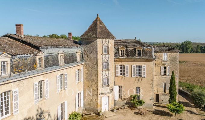 Sale Castle Langon