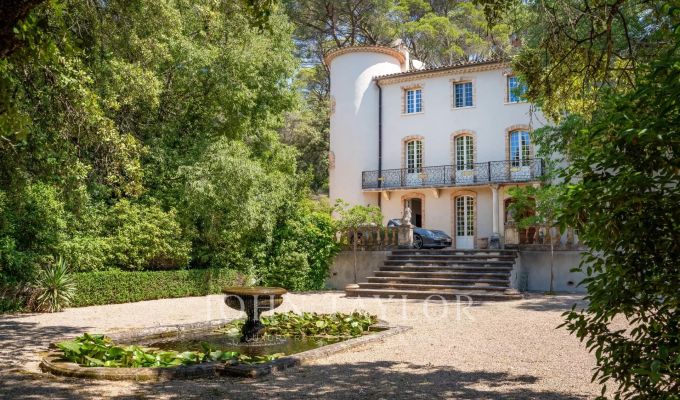 Sale Castle Lorgues