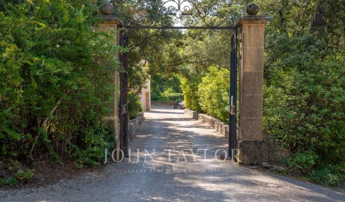 Sale Castle Lorgues
