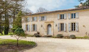 Sale Castle Saint-Émilion