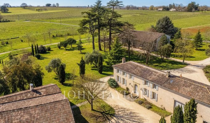 Sale Castle Saint-Émilion