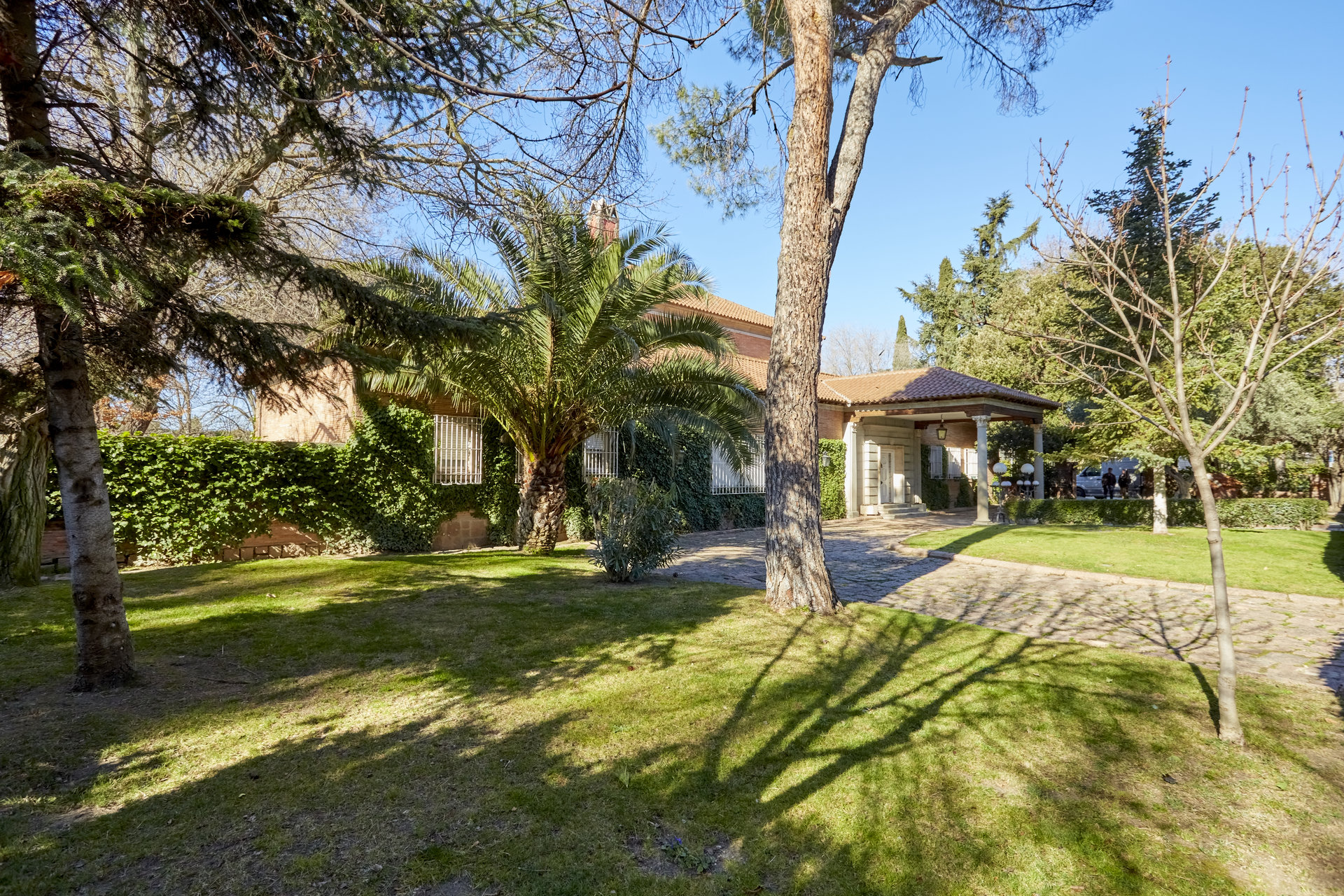 Ad Sale Chalet Madrid (28035) refV0321MAC