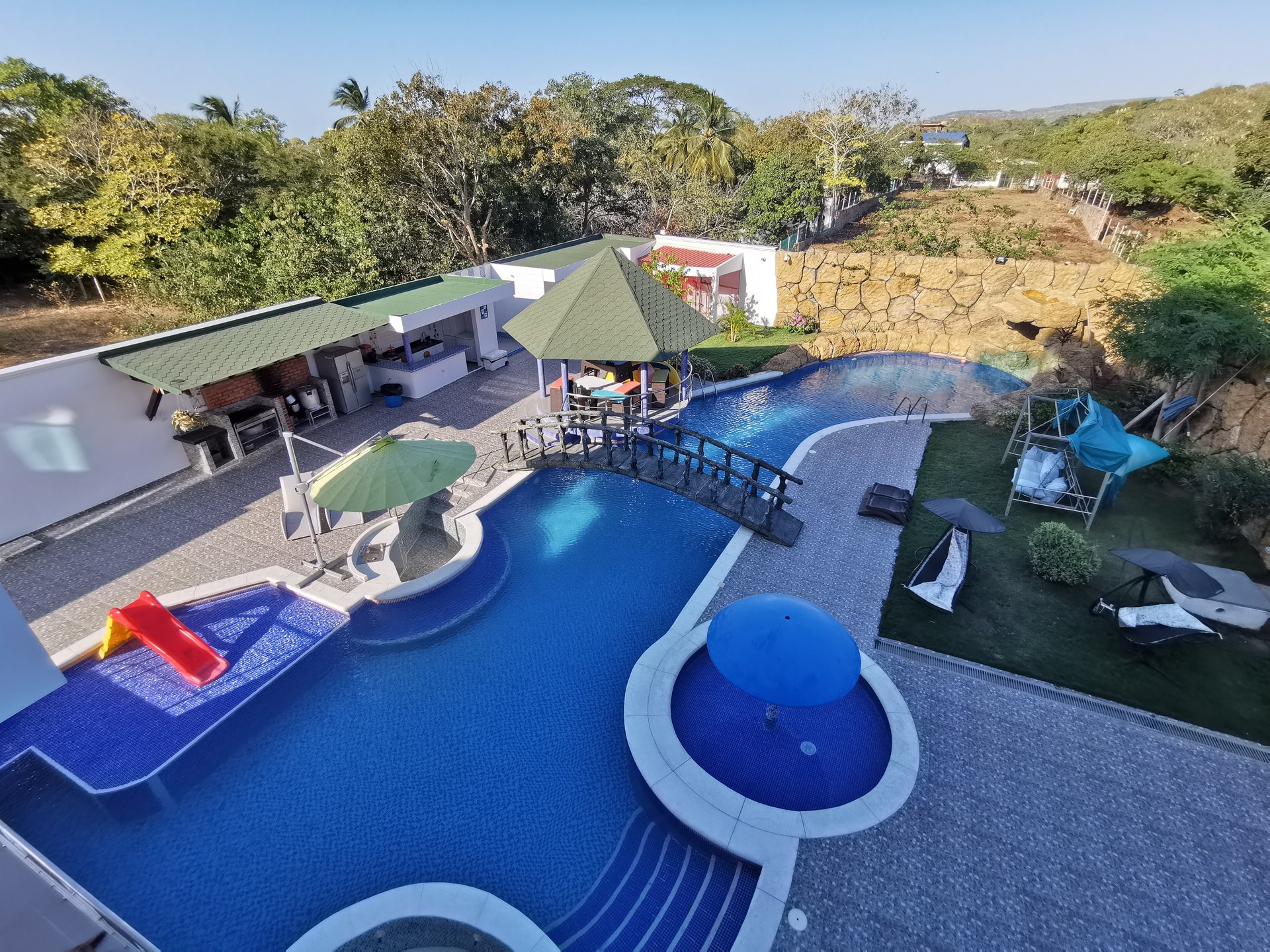 Ad Sale Cottage Barranquilla (080003) refV0139CI