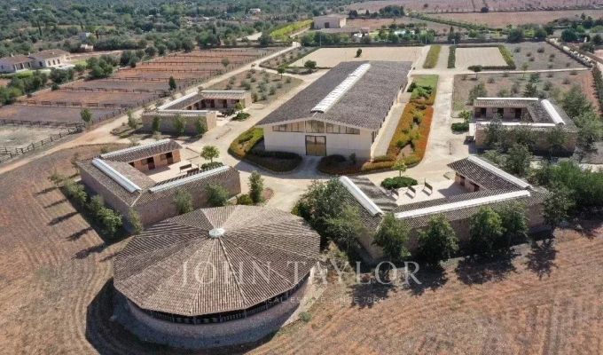 Sale Equestrian estate Llucmajor