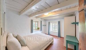 Sale Farm Forel
