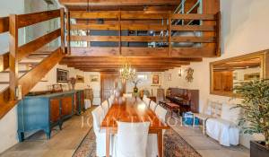 Sale Farm Forel