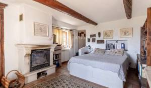 Sale Farm Saint-Saturnin-lès-Apt