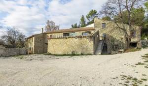 Sale Farm Vaison-la-Romaine