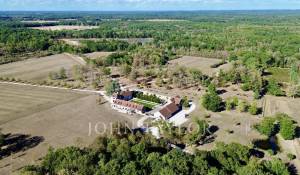 Sale Game reserve Chambord