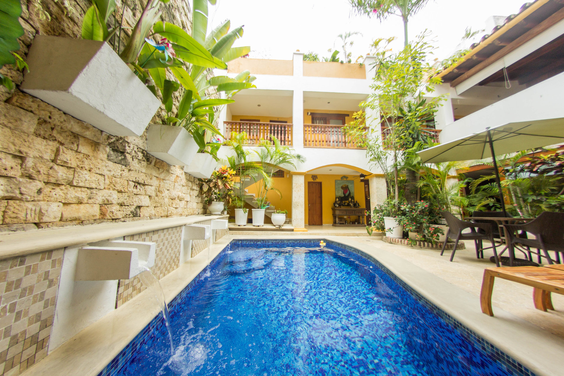 Ad Sale Hotel Cartagena de Indias (130001), 10 Rooms refV0137CI