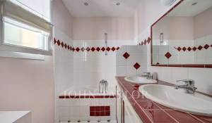 Sale House Aix-en-Provence