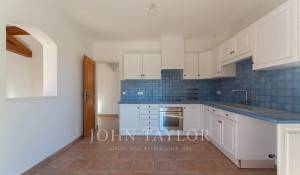 Sale House Aix-en-Provence