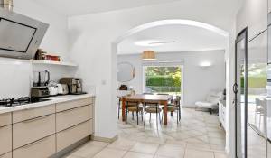Sale House Aix-en-Provence