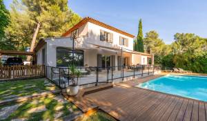 Sale House Aix-en-Provence