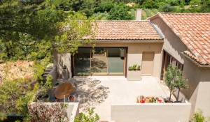 Sale House Aix-en-Provence