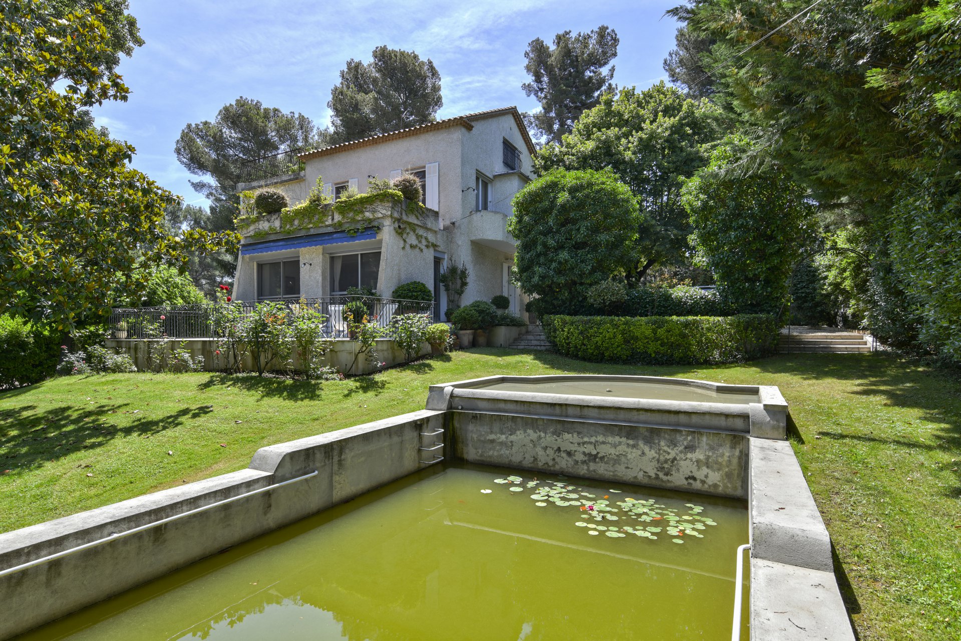 Ad Sale House AixenProvence (13090), 8 Rooms refV1552AP