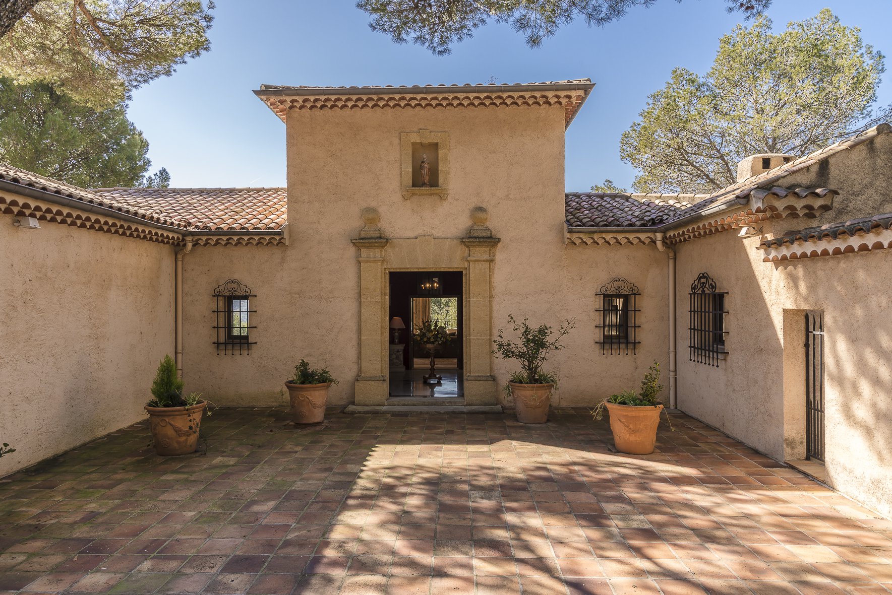 Ad Sale House Aix-en-Provence (13100), 14 Rooms ref:V1763AP