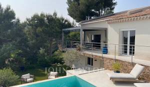 Sale House Bandol