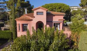 Sale House Bandol