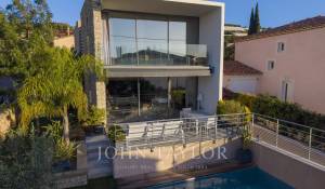 Sale House Bandol
