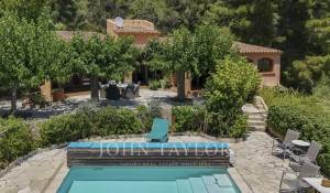Sale House Bandol