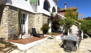 Sale House Bandol