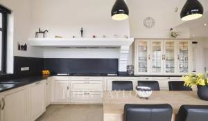 Sale House Châteauneuf-Grasse