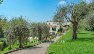 Sale House Châteauneuf-Grasse