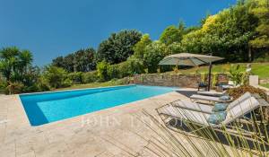 Sale House Châteauneuf-Grasse