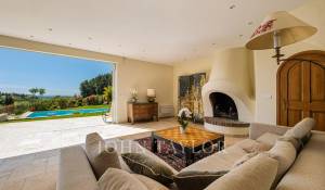 Sale House Châteauneuf-Grasse