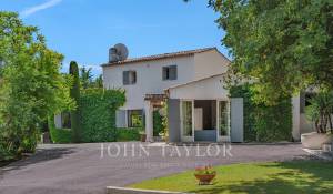 Sale House Châteauneuf-Grasse