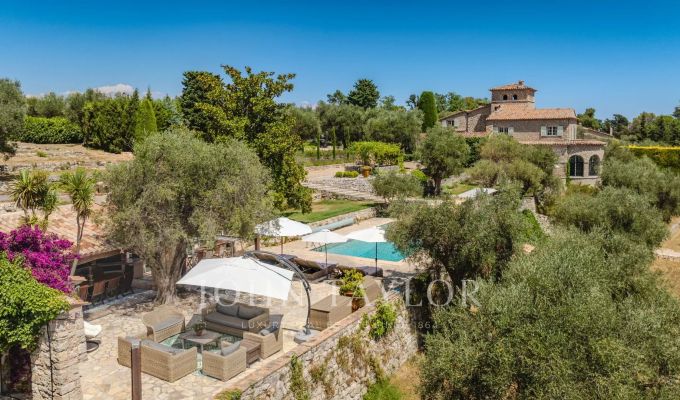 Sale House Châteauneuf-Grasse