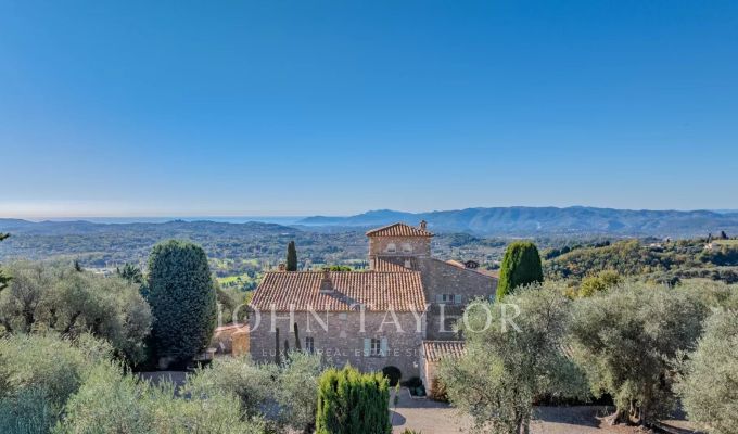 Sale House Châteauneuf-Grasse