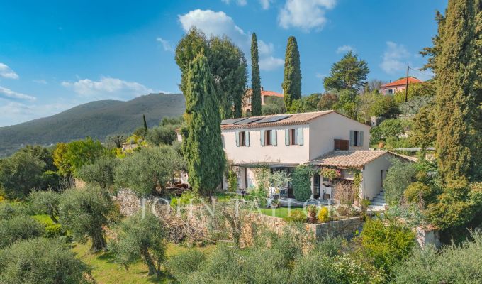 Sale House Châteauneuf-Grasse
