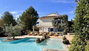 Sale House Cheval-Blanc