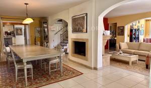 Sale House Cheval-Blanc