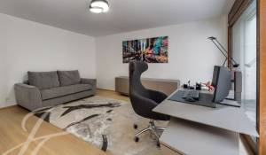 Sale House Corsier