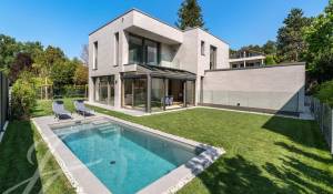 Sale House Corsier