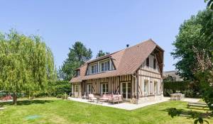Sale House Deauville