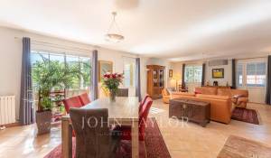 Sale House Éguilles