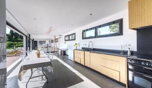 Sale House Eyguières